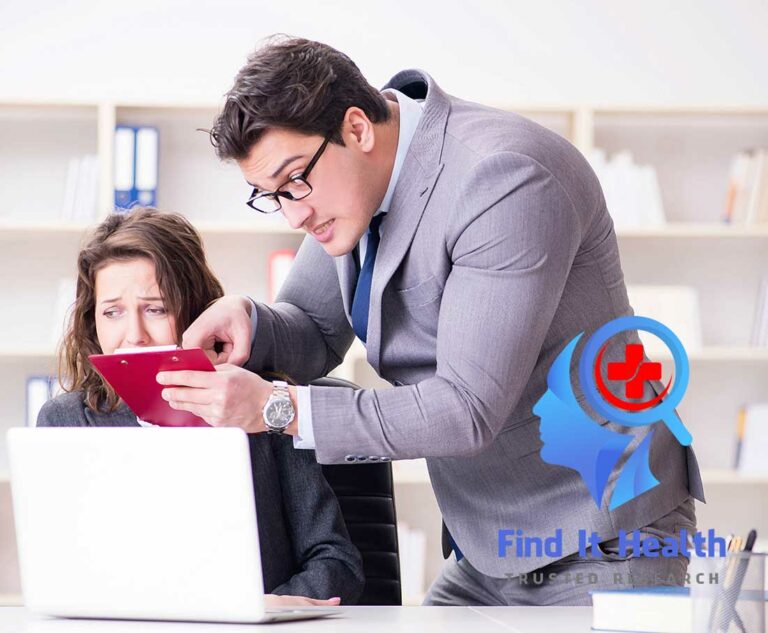 Aggressive Body Language In The Workplace Cues to Watch Out For